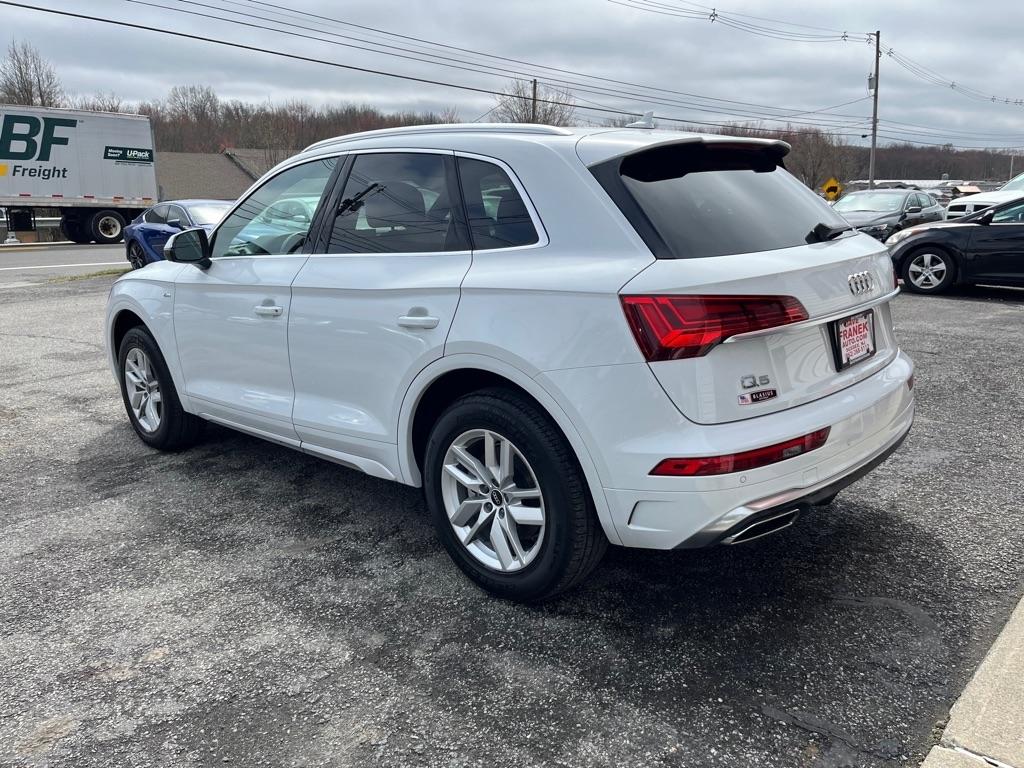 Audi Q5 2.0T Premium quattro 2022