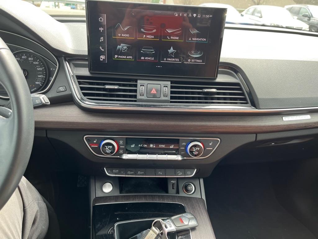 Audi Q5 2.0T Premium quattro 2022