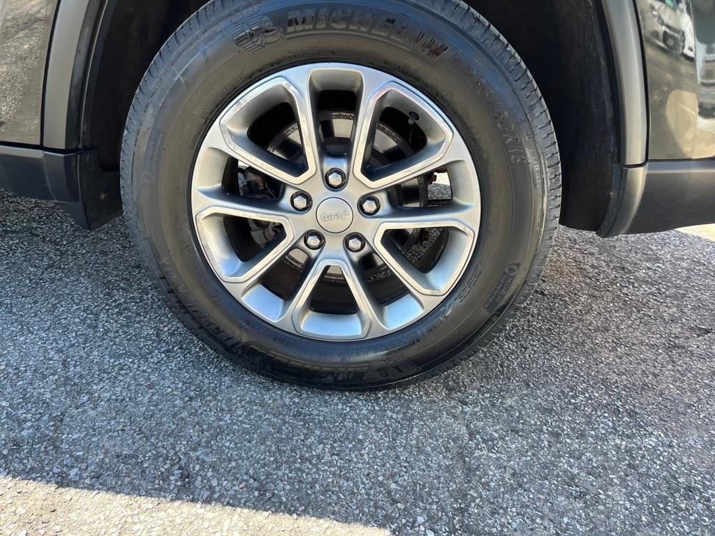 Jeep Grand Cherokee Limited 4WD 2015