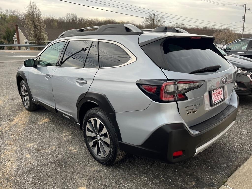 Subaru Outback Touring XT 2024