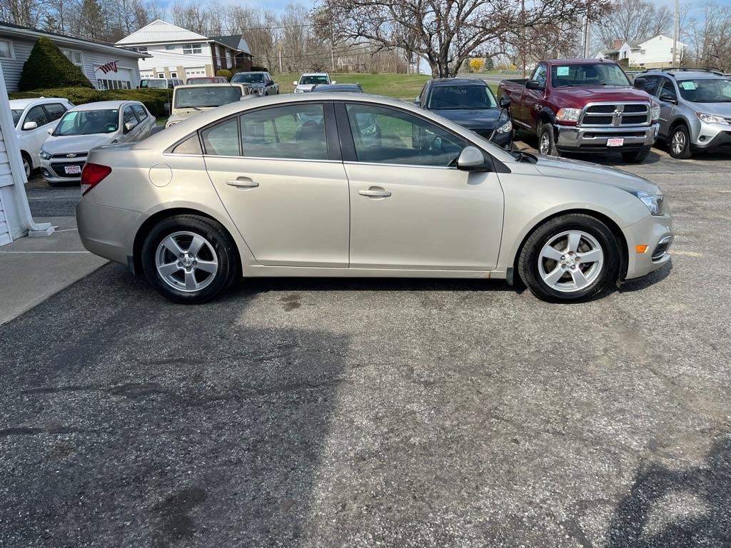 Chevrolet Cruze 1LT Auto 2015