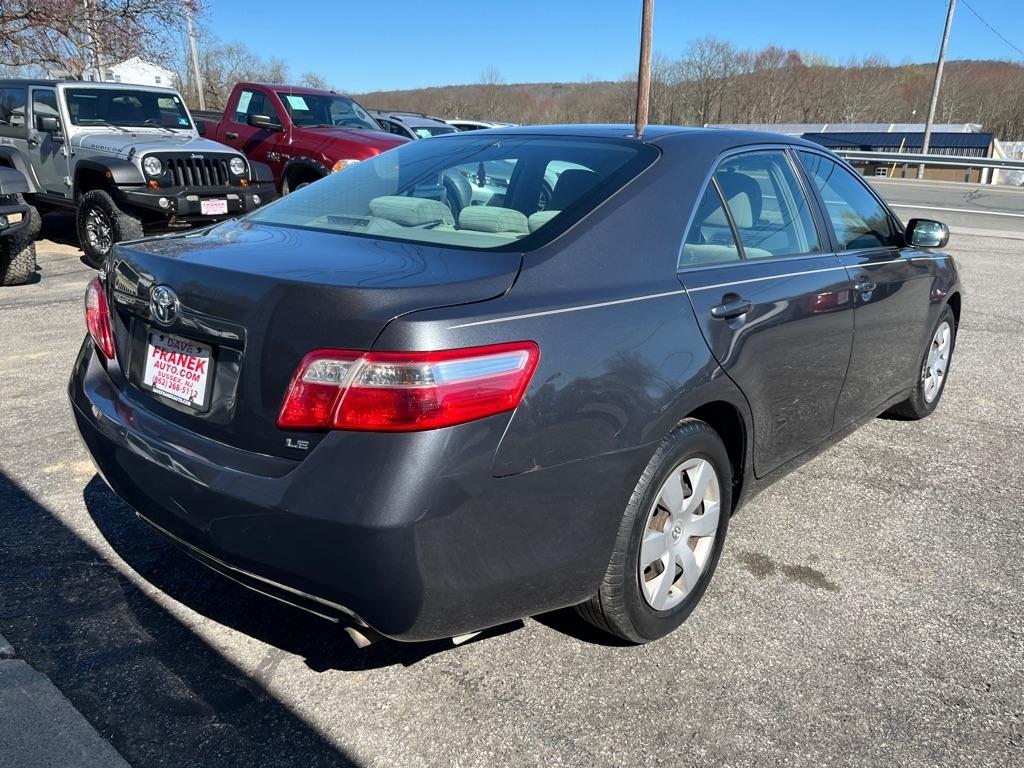 Toyota Camry LE (Natl) 2007