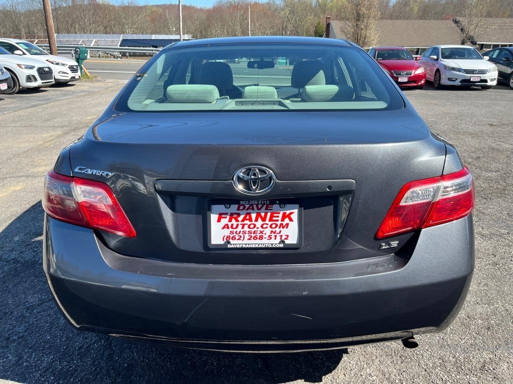 Toyota Camry LE (Natl) 2007