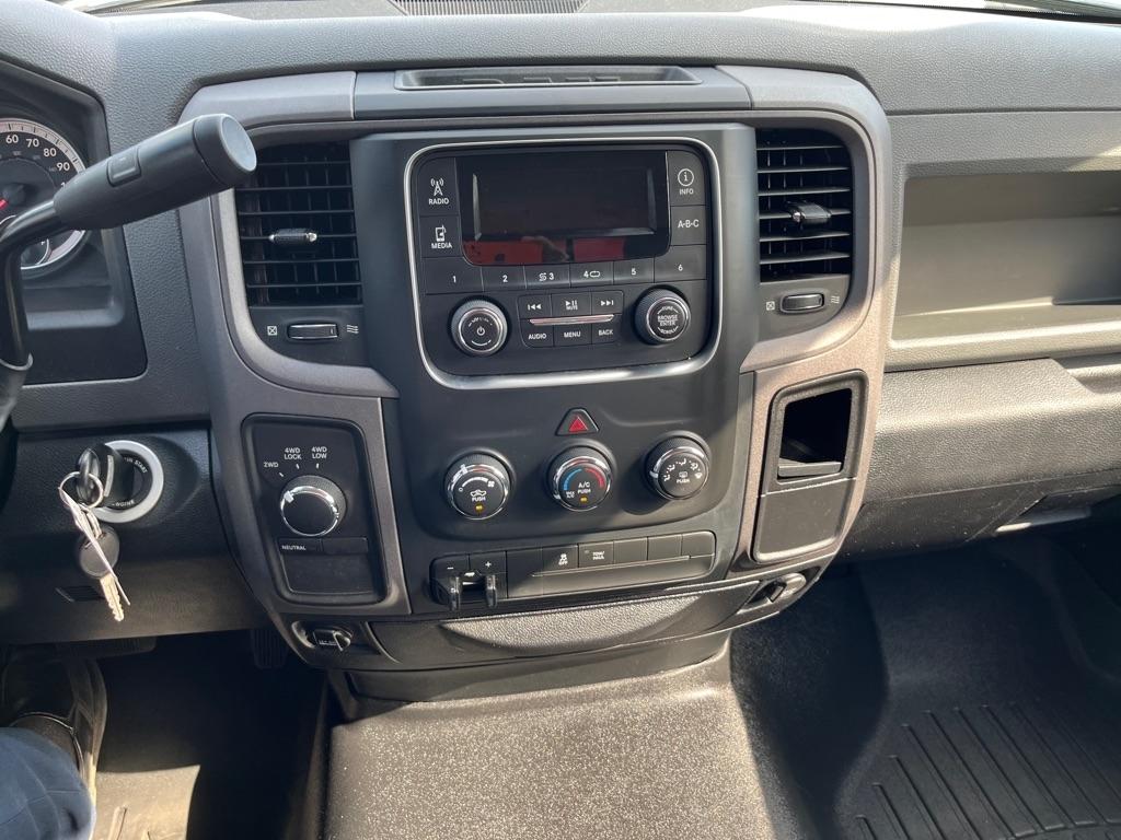 RAM 1500 Tradesman Regular Cab SWB 4WD 2013