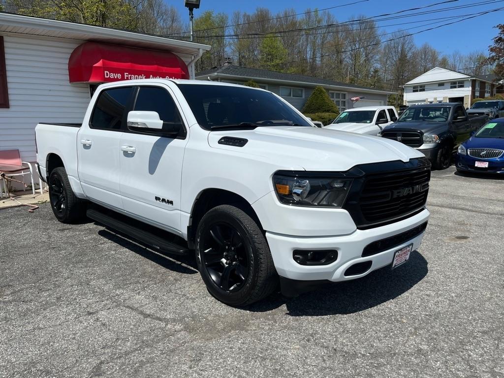 RAM 1500 Big Horn Crew Cab SWB 4WD 2020