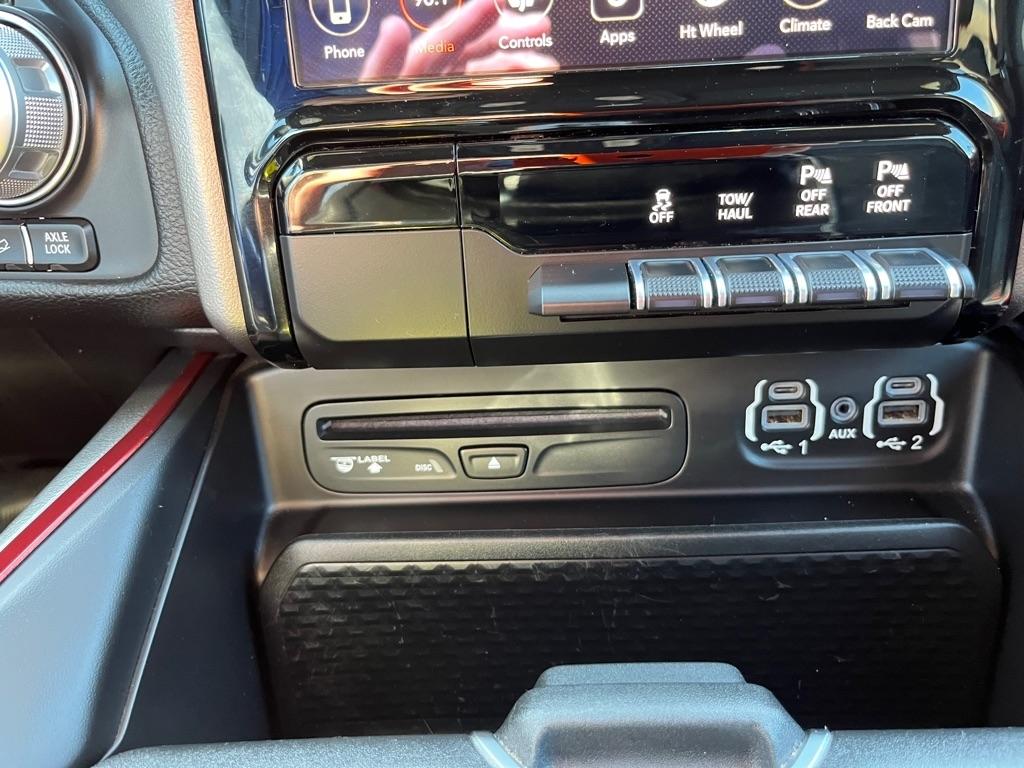 RAM 1500 Rebel Crew Cab SB 4WD 2019