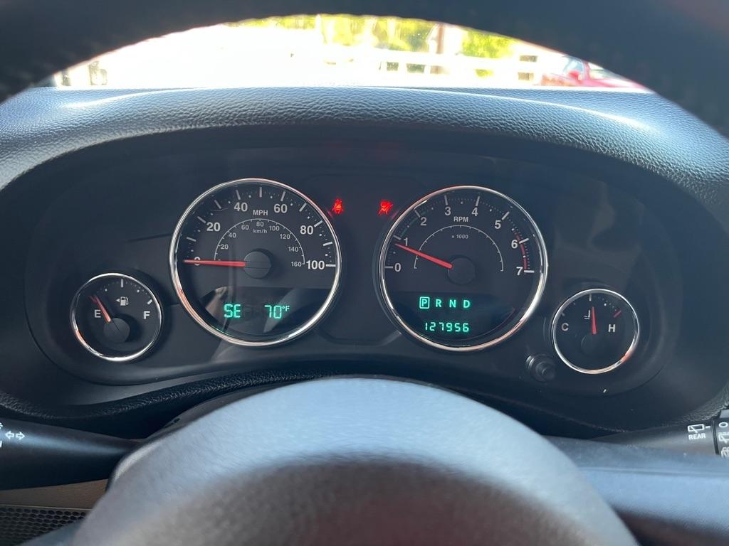 Jeep Wrangler Unlimited Sahara 4WD 2011