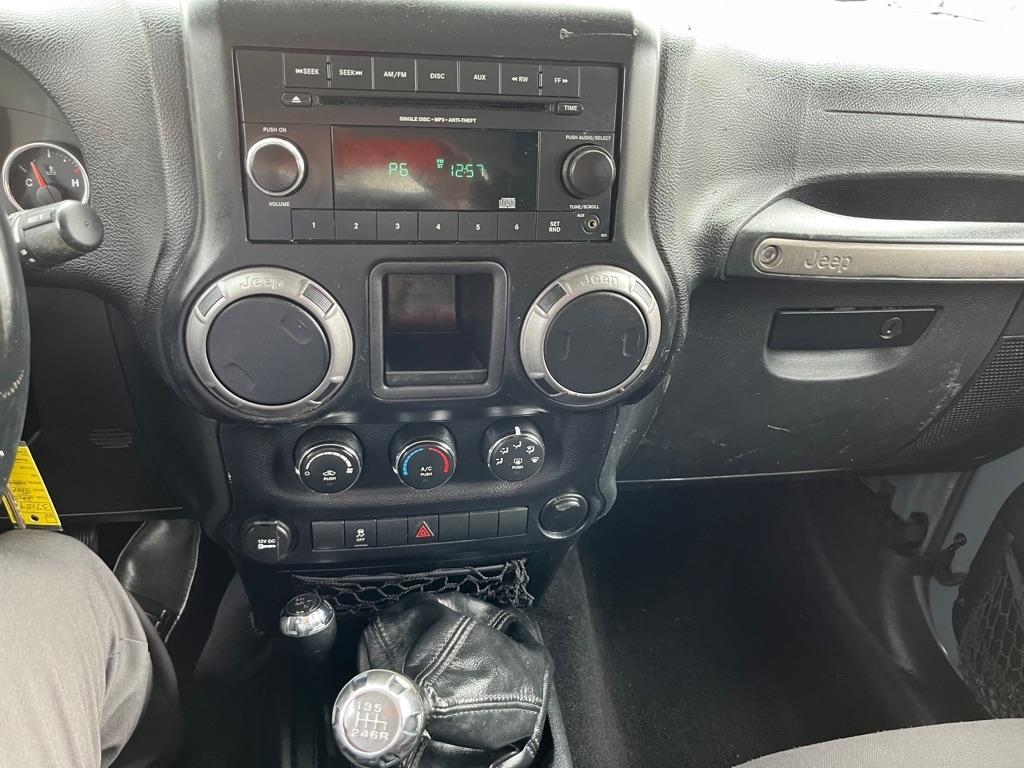 Jeep Wrangler Sport 4WD 2015