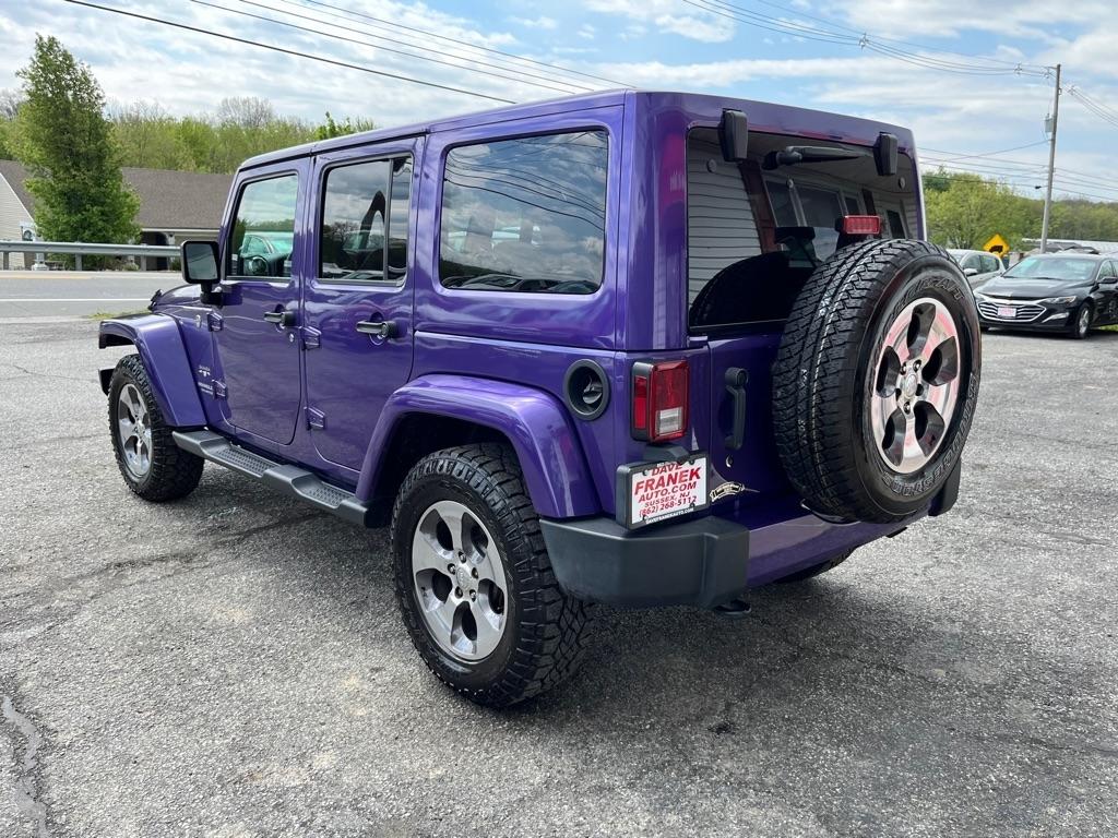 Jeep Wrangler Unlimited Sahara 4WD 2017