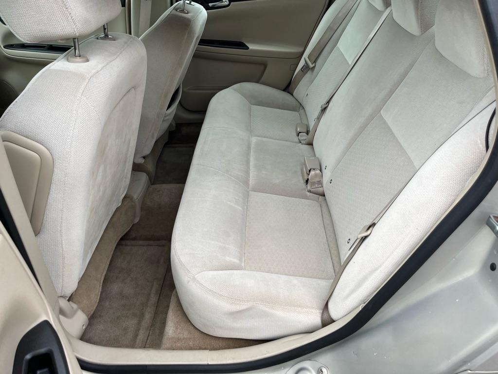 Chevrolet Impala LT 2010