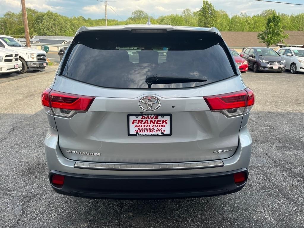 Toyota Highlander LE Plus AWD V6 2017