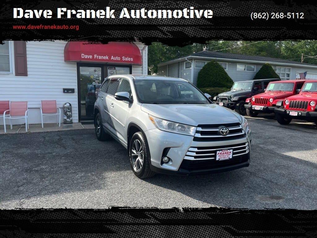 Toyota Highlander LE Plus AWD V6 2017