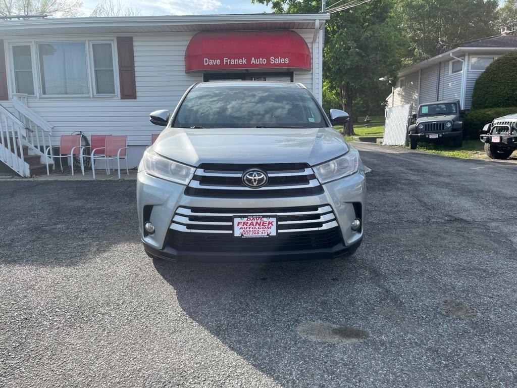Toyota Highlander LE Plus AWD V6 2017