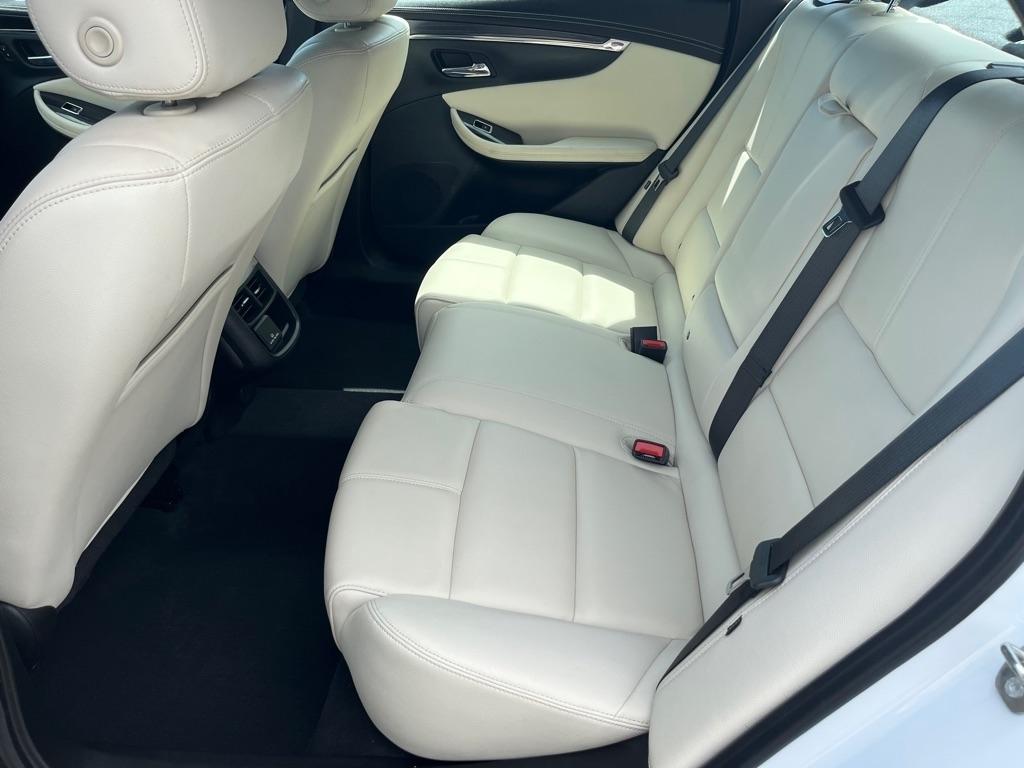 Chevrolet Impala LT 2018