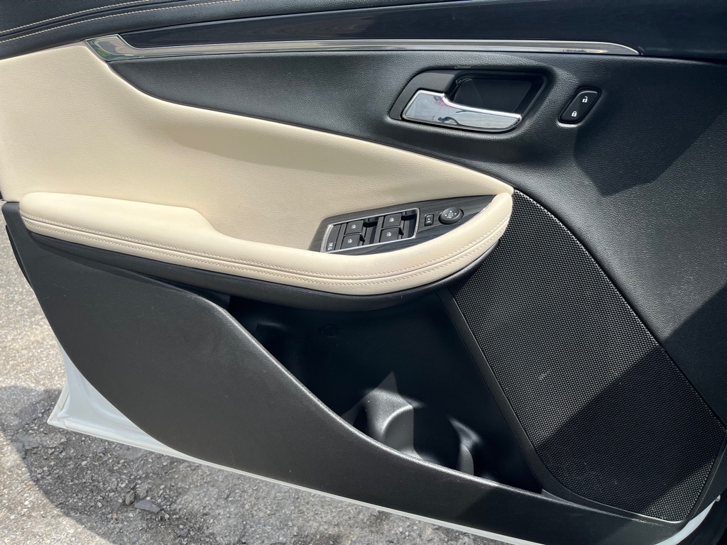 Chevrolet Impala LT 2018