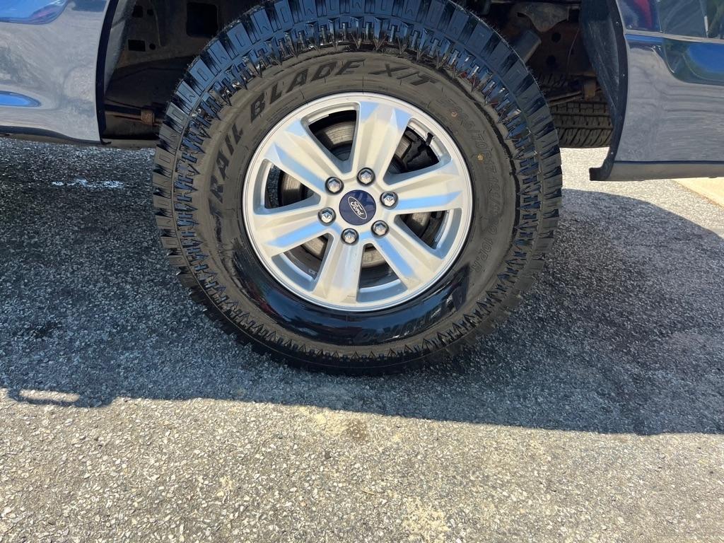 Ford F-150 XLT SuperCrew 5.5-ft. Bed 4WD 2016