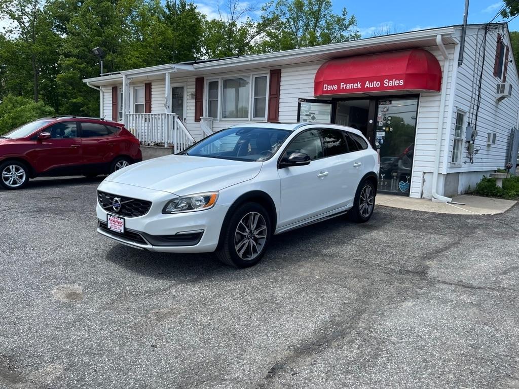 Volvo V60 Cross Country T5 2016