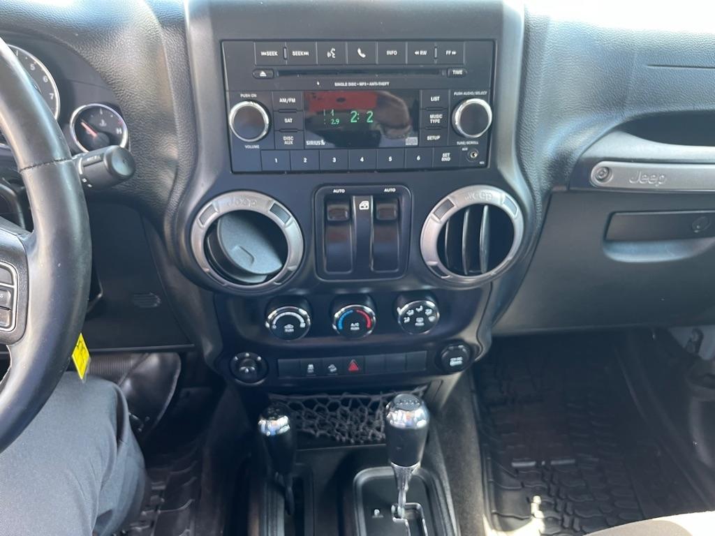 Jeep Wrangler Sport 4WD 2015