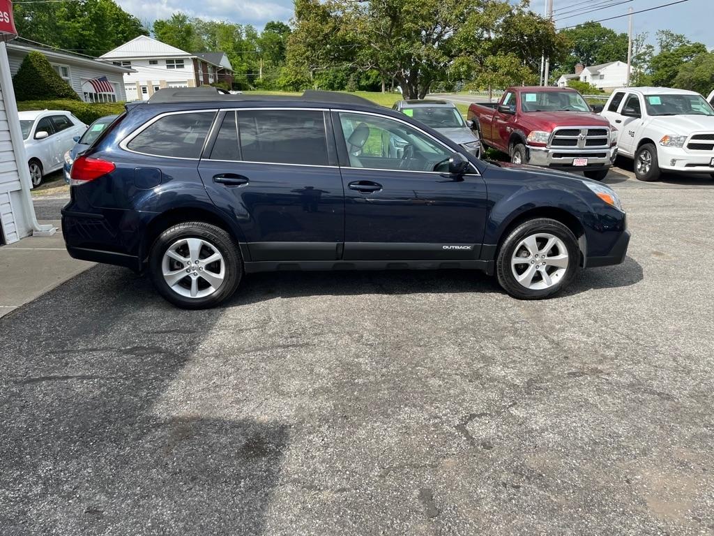 Subaru Outback 2.5i Limited 2013