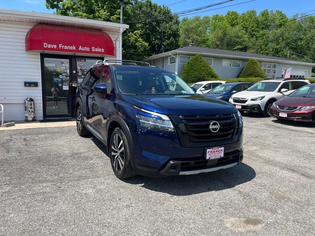 Nissan Pathfinder Platinum 4WD 2024