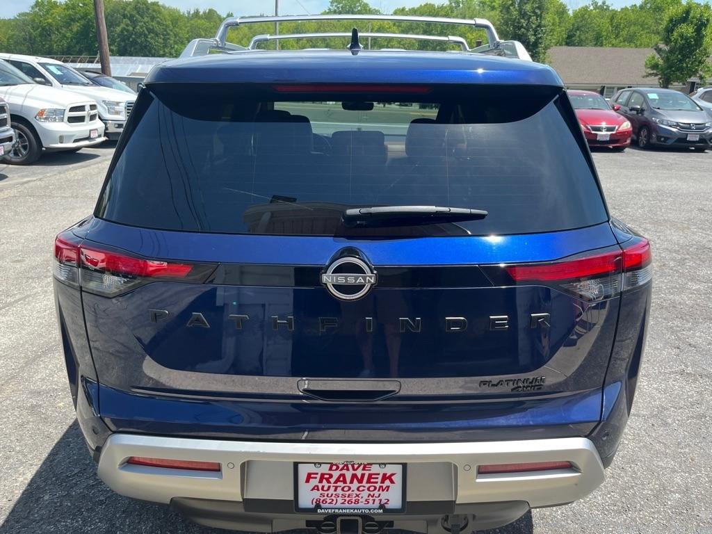 Nissan Pathfinder Platinum 4WD 2024