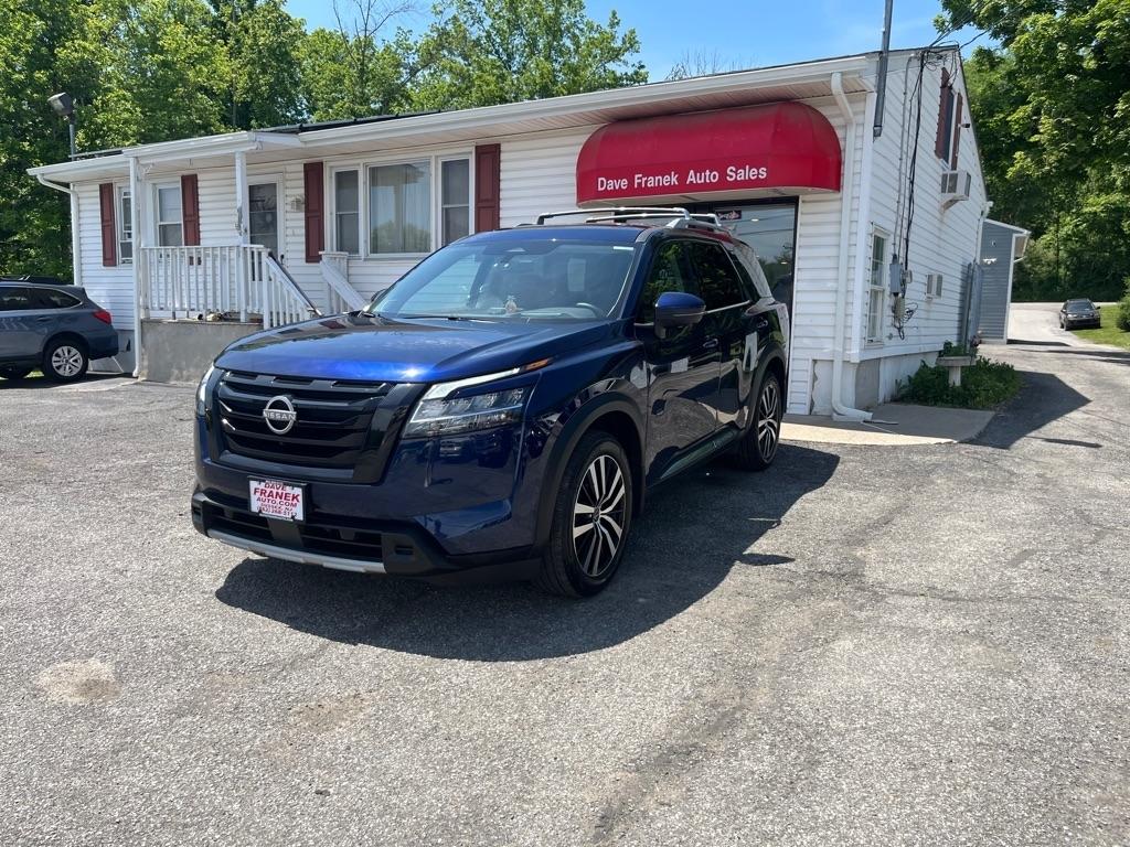 Nissan Pathfinder Platinum 4WD 2024