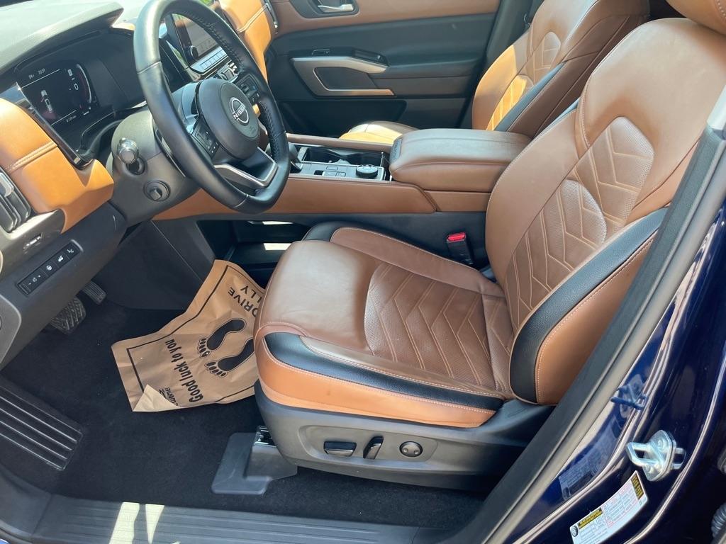 Nissan Pathfinder Platinum 4WD 2024