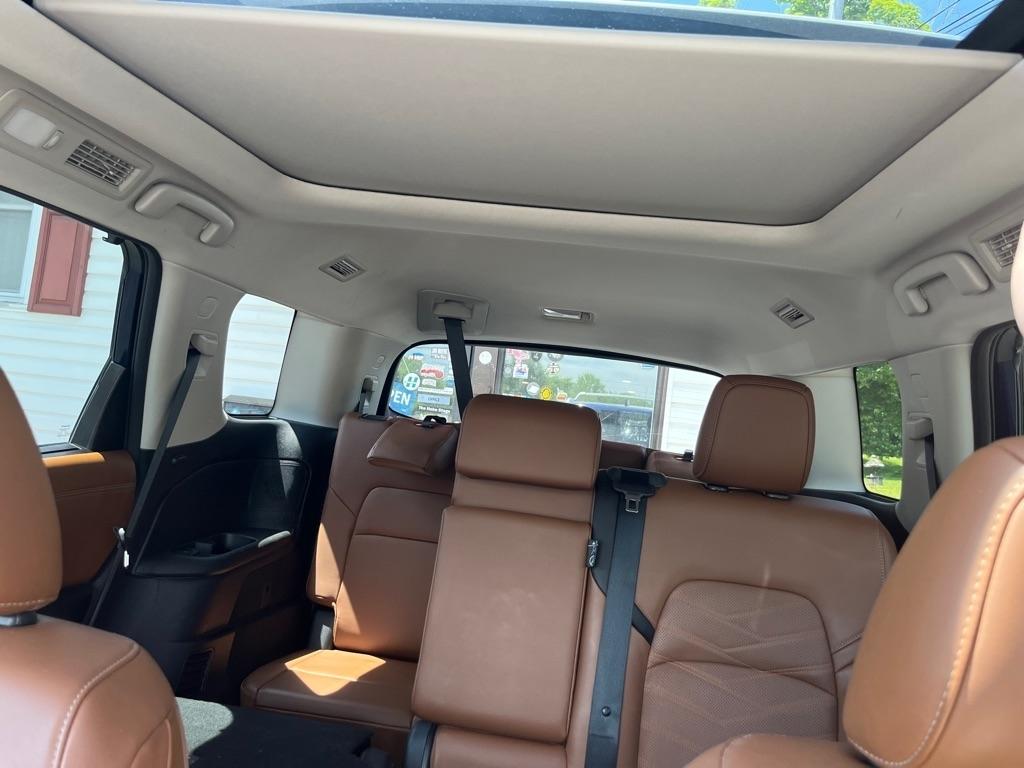 Nissan Pathfinder Platinum 4WD 2024