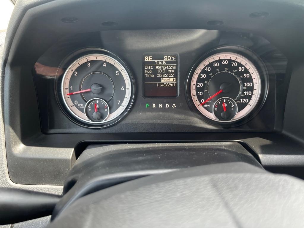 RAM 1500 Tradesman Quad Cab 4WD 2016