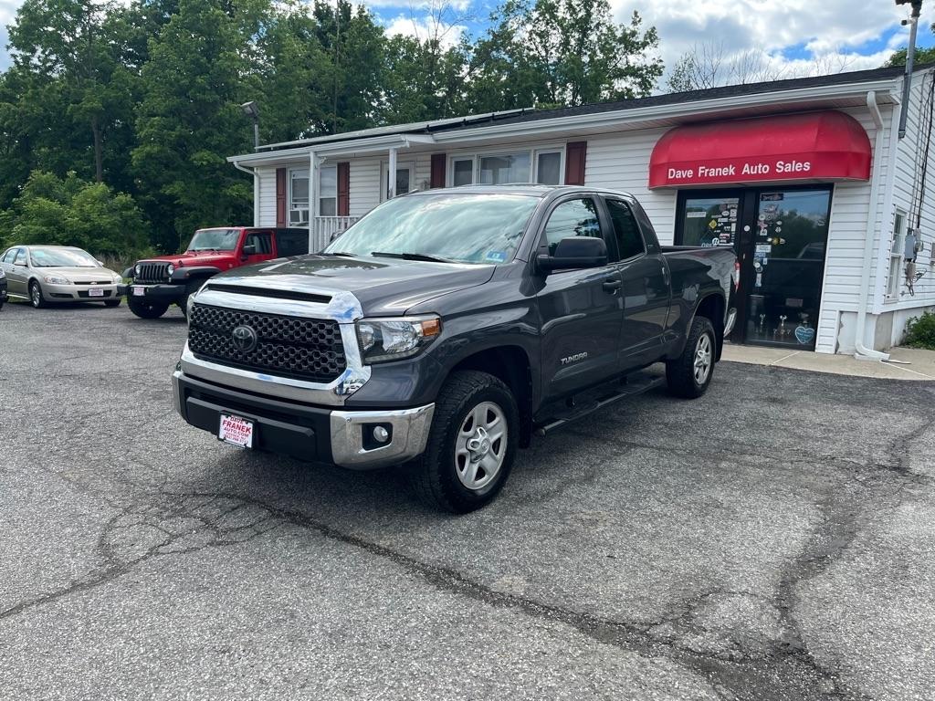 Toyota Tundra SR5 4.6L V8 Double Cab 4WD 2018
