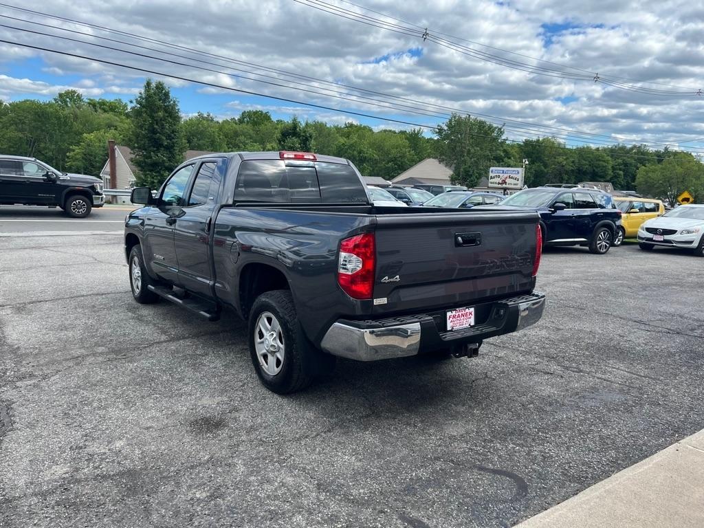 Toyota Tundra SR5 4.6L V8 Double Cab 4WD 2018