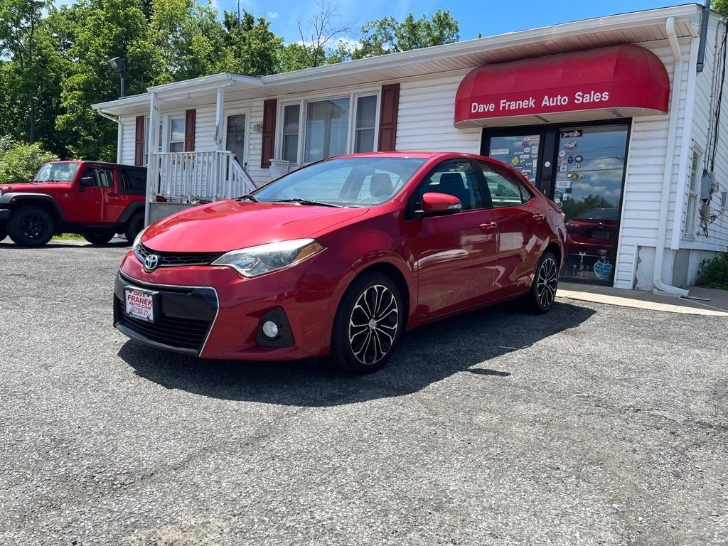 Toyota Corolla LE Plus CVT 2015