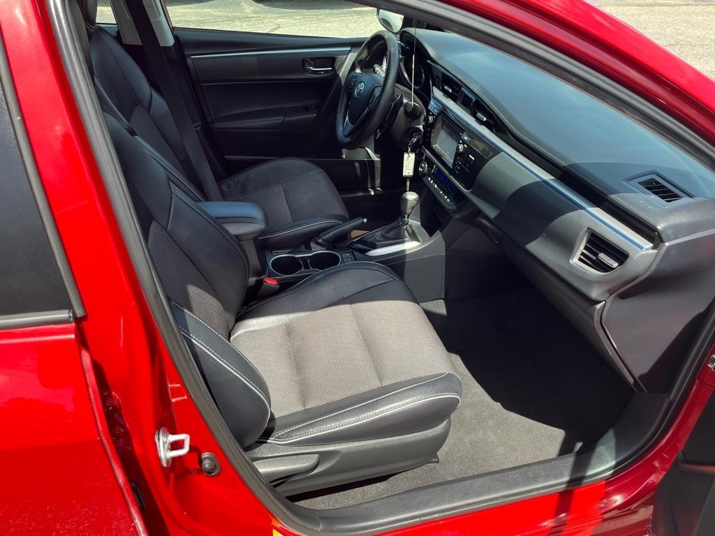 Toyota Corolla LE Plus CVT 2015