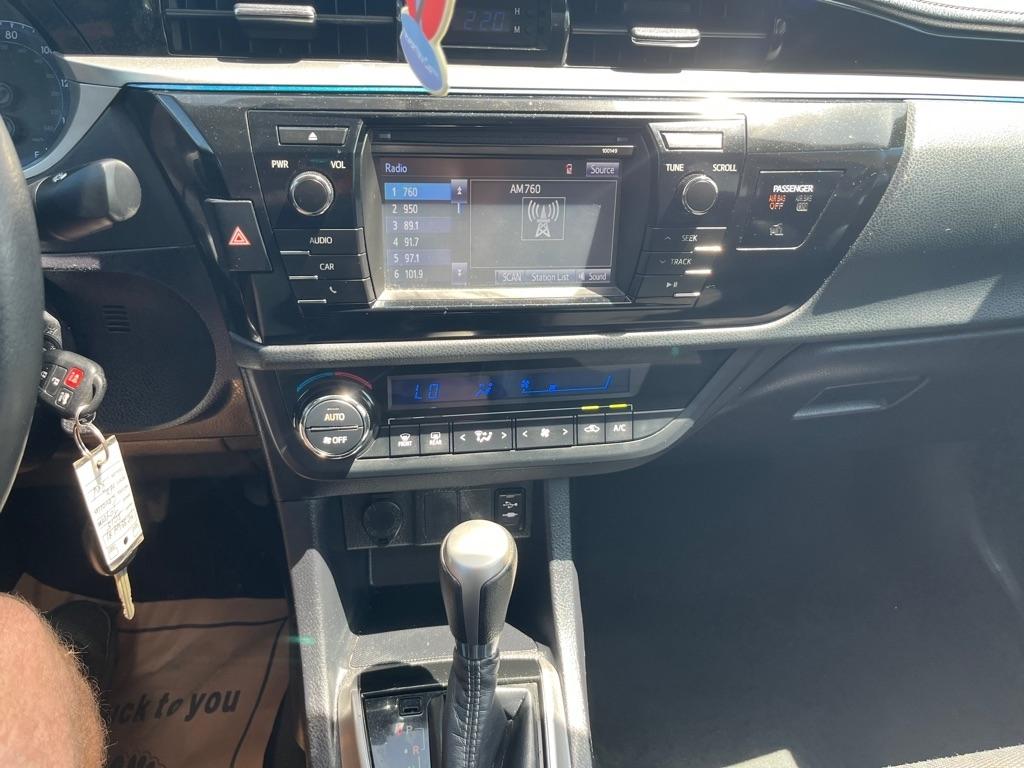 Toyota Corolla LE Plus CVT 2015