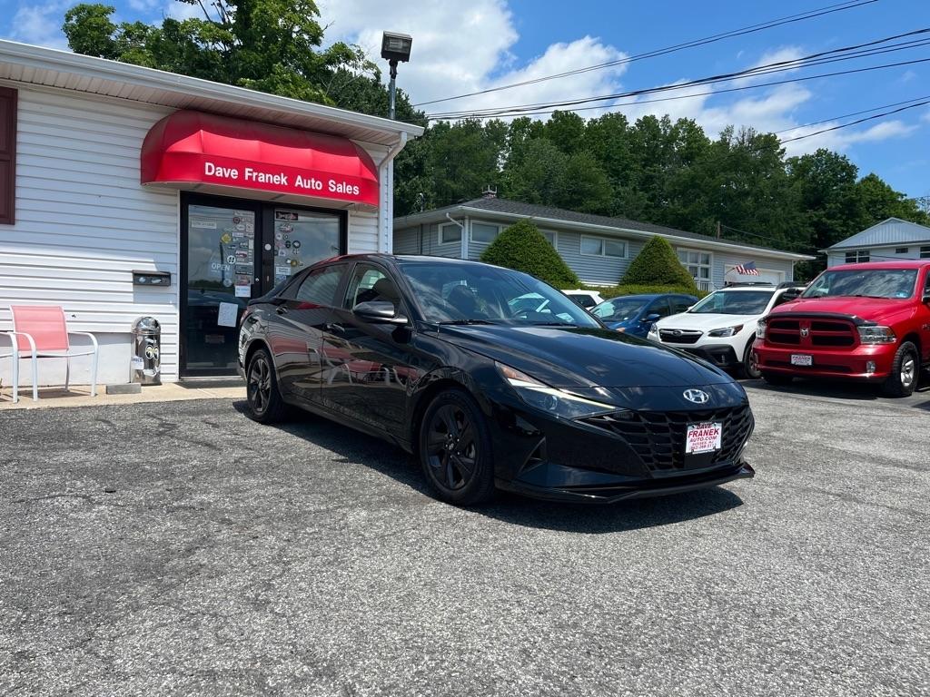 Hyundai Elantra SEL 2021