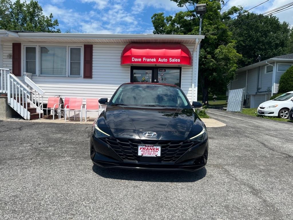 Hyundai Elantra SEL 2021
