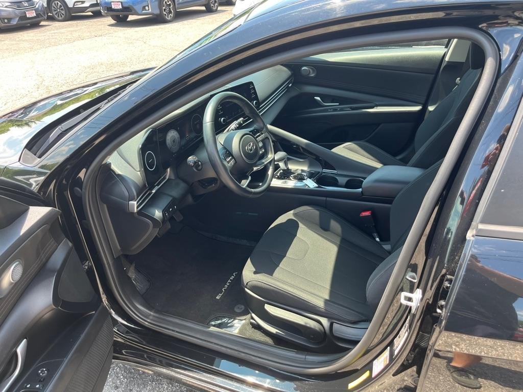 Hyundai Elantra SEL 2021
