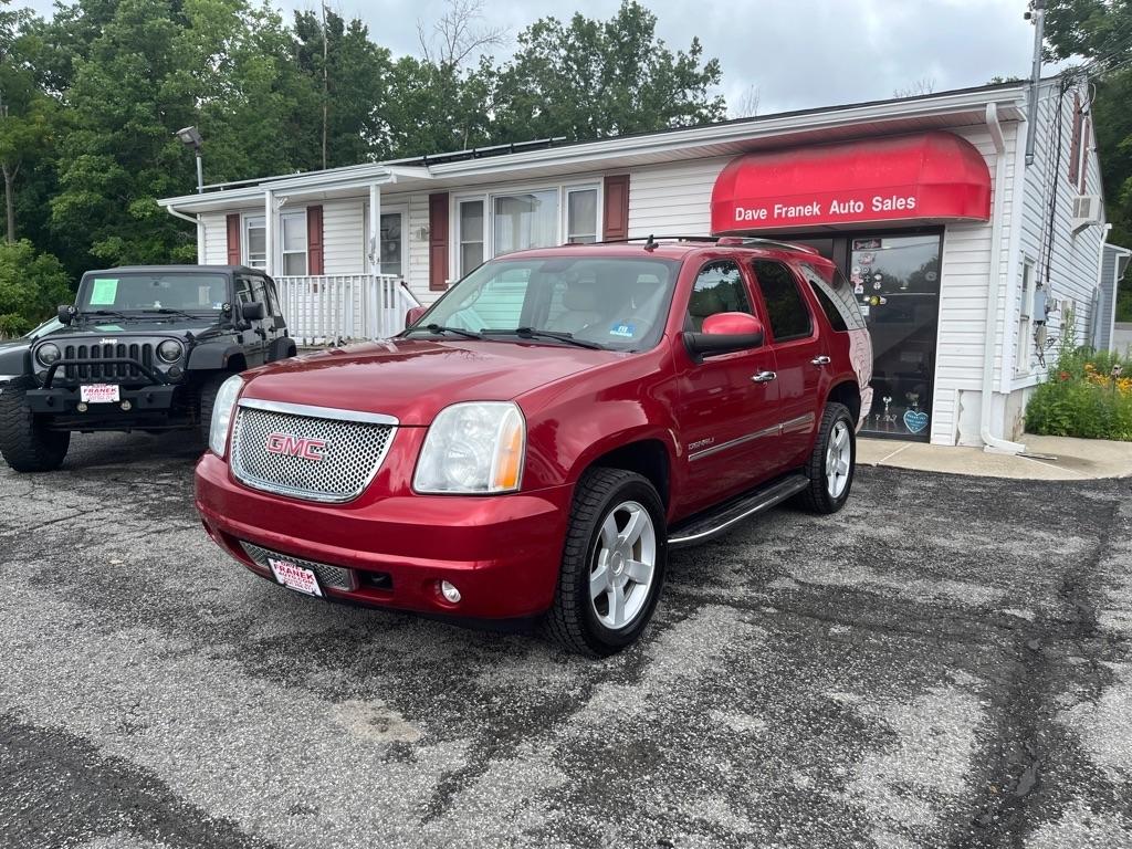 GMC Yukon Denali 4WD 2012
