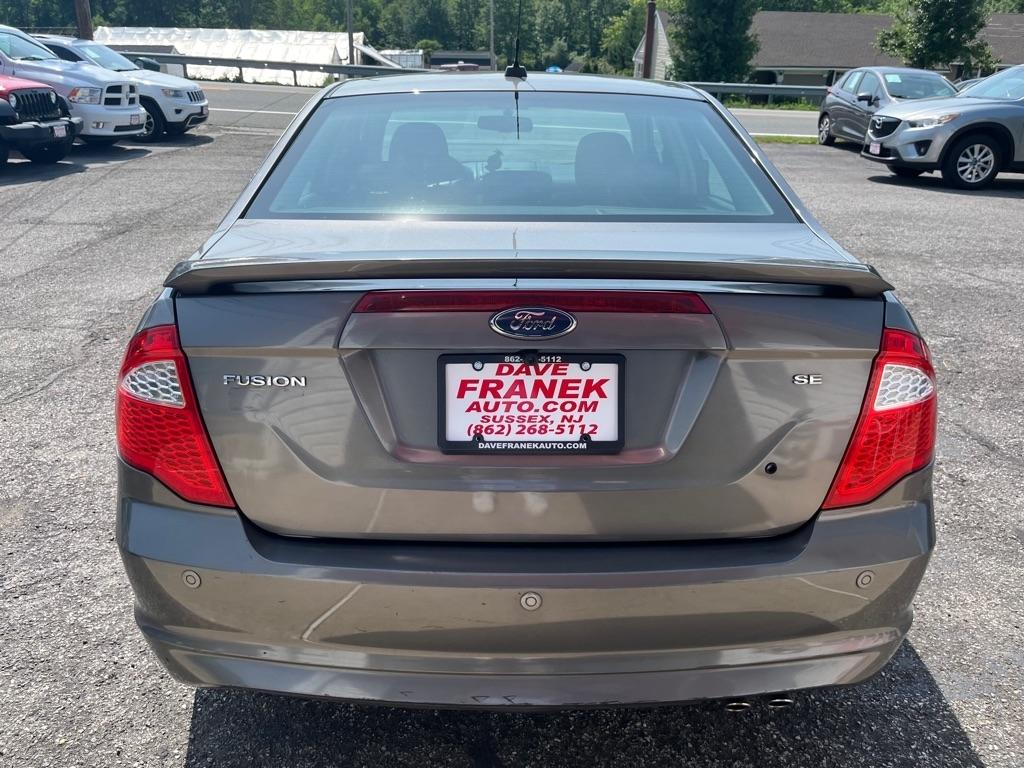 Ford Fusion SE 2010