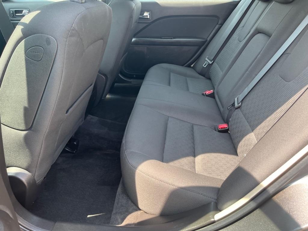 Ford Fusion SE 2010