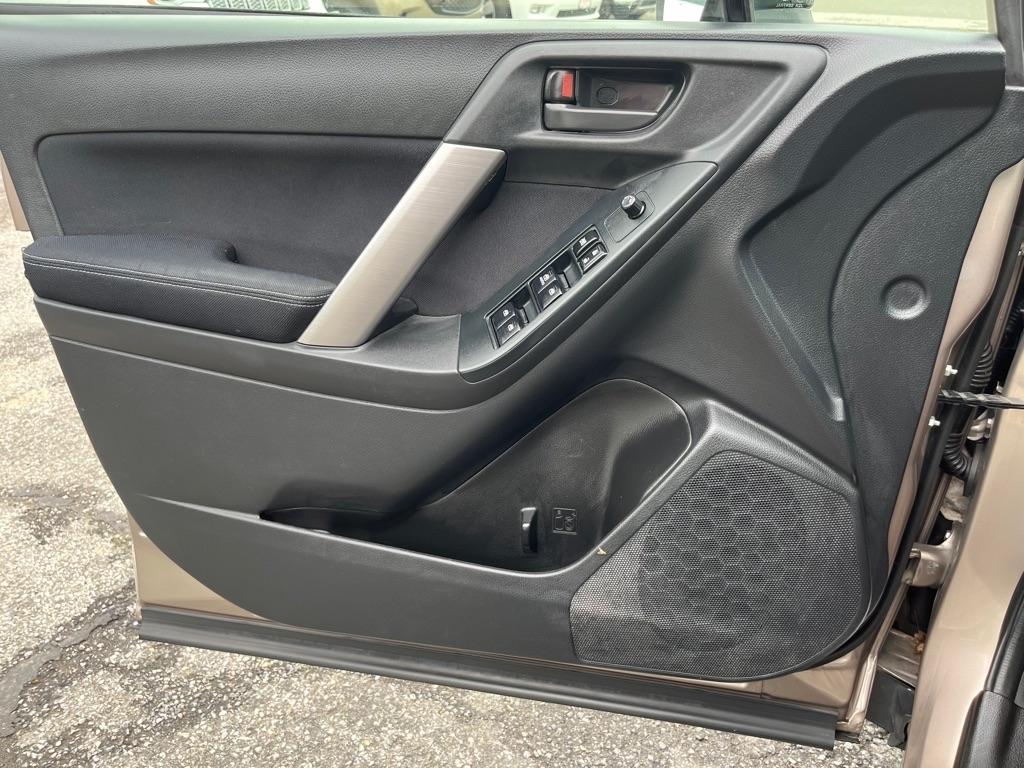 Subaru Forester 2.5i Premium 2015