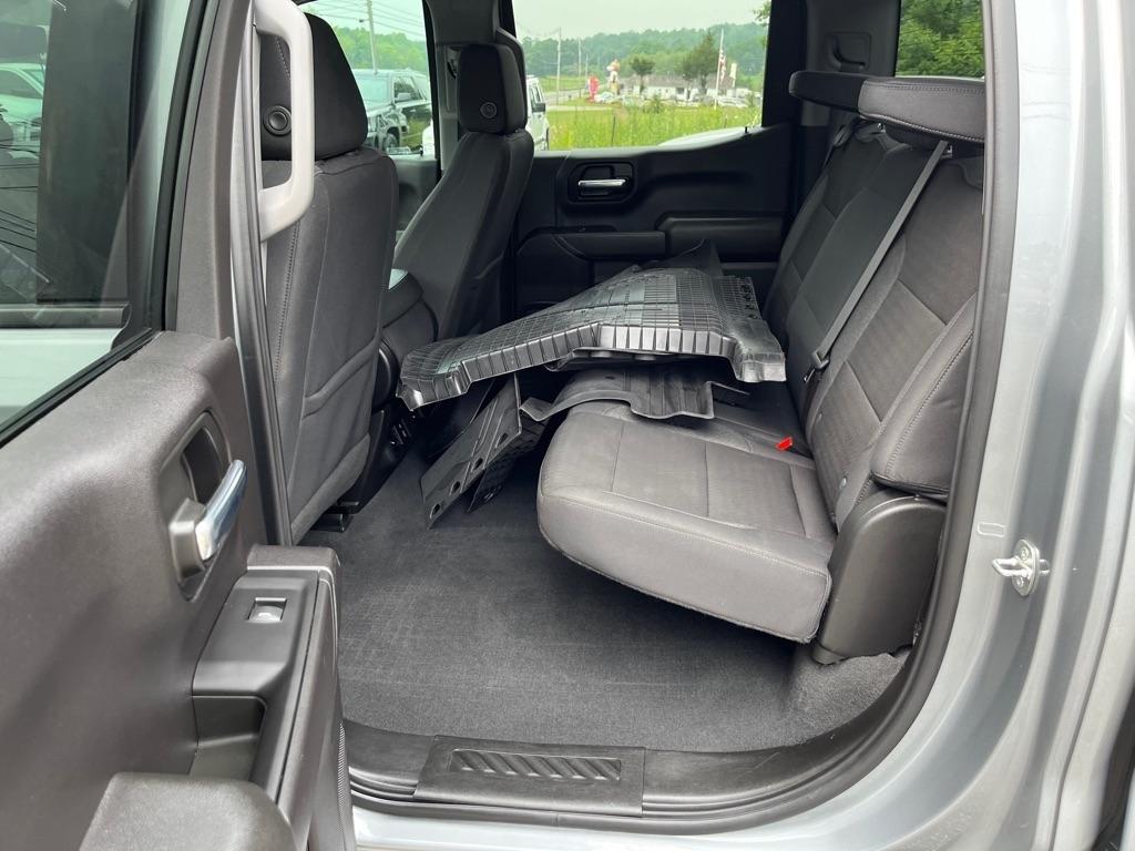 Chevrolet Silverado 1500 Custom Crew Cab 2WD 2024