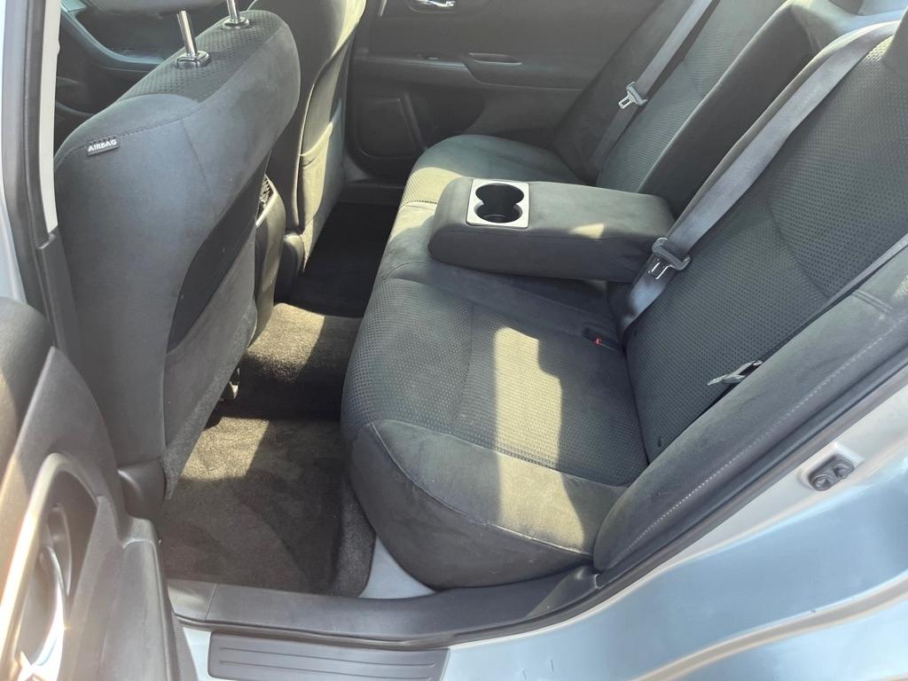 Nissan Altima 2.5 SV 2015
