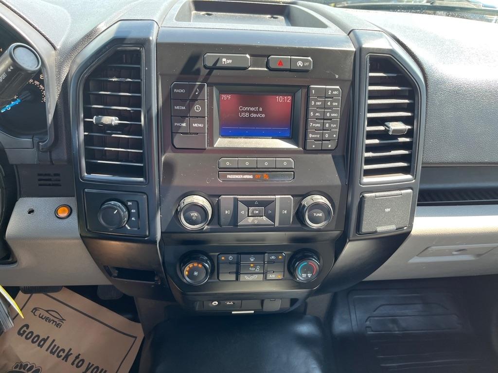 Ford F-150 XL 6.5 ft. 4WD 2015