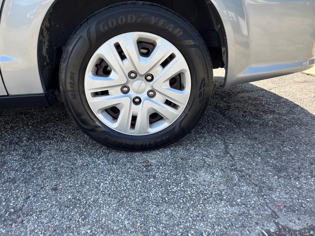 Dodge Grand Caravan SE 2015