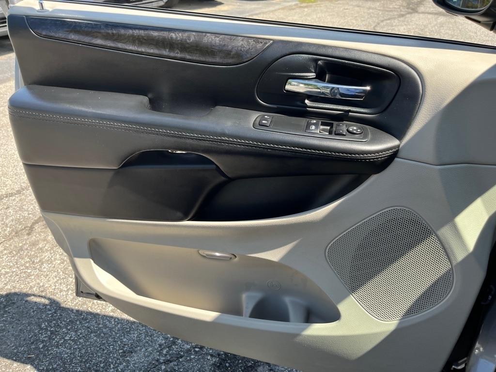 Dodge Grand Caravan SE 2015