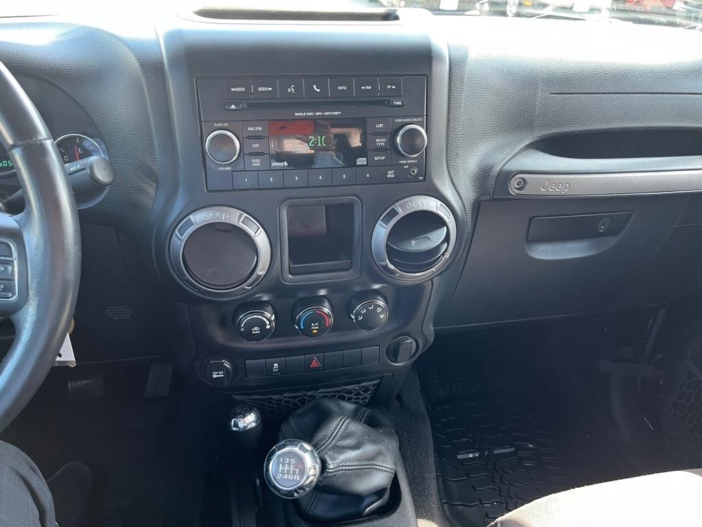 Jeep Wrangler Sport 4WD 2015