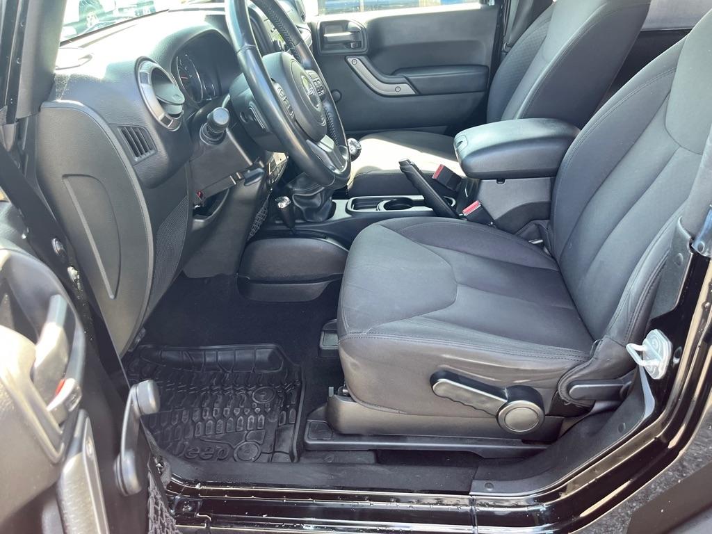 Jeep Wrangler Sport 4WD 2015