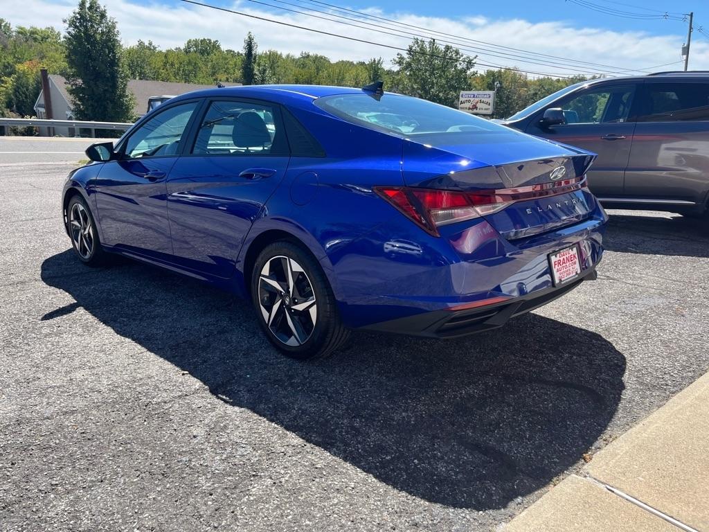 Hyundai Elantra SEL 2023