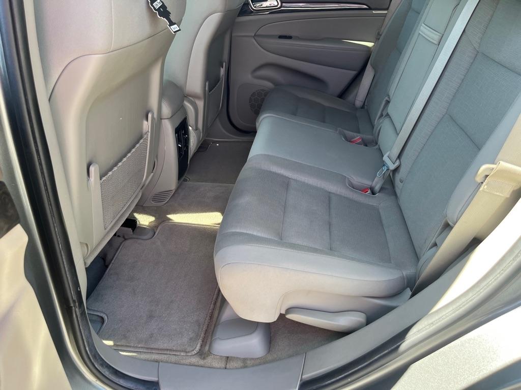 Jeep Grand Cherokee Laredo 4WD 2012